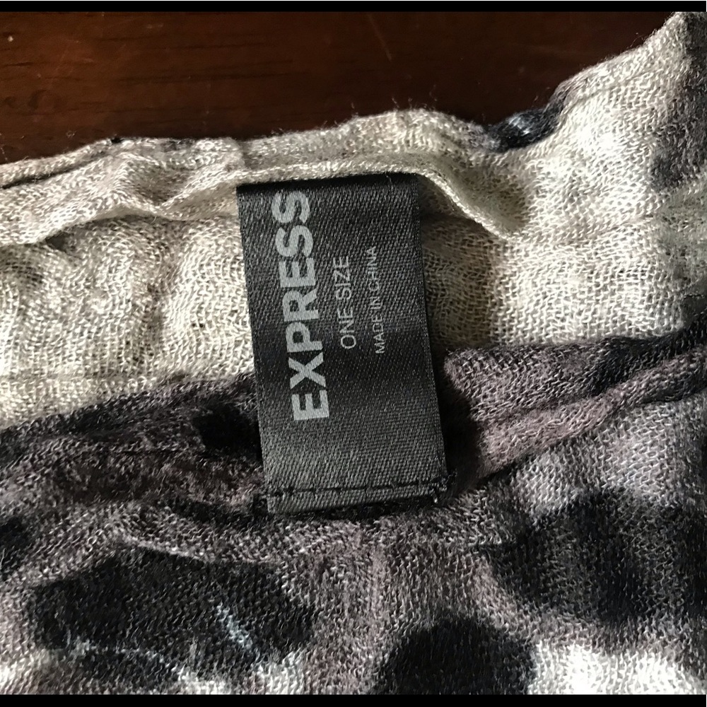 Scarf bundle - Picture 3 of 6